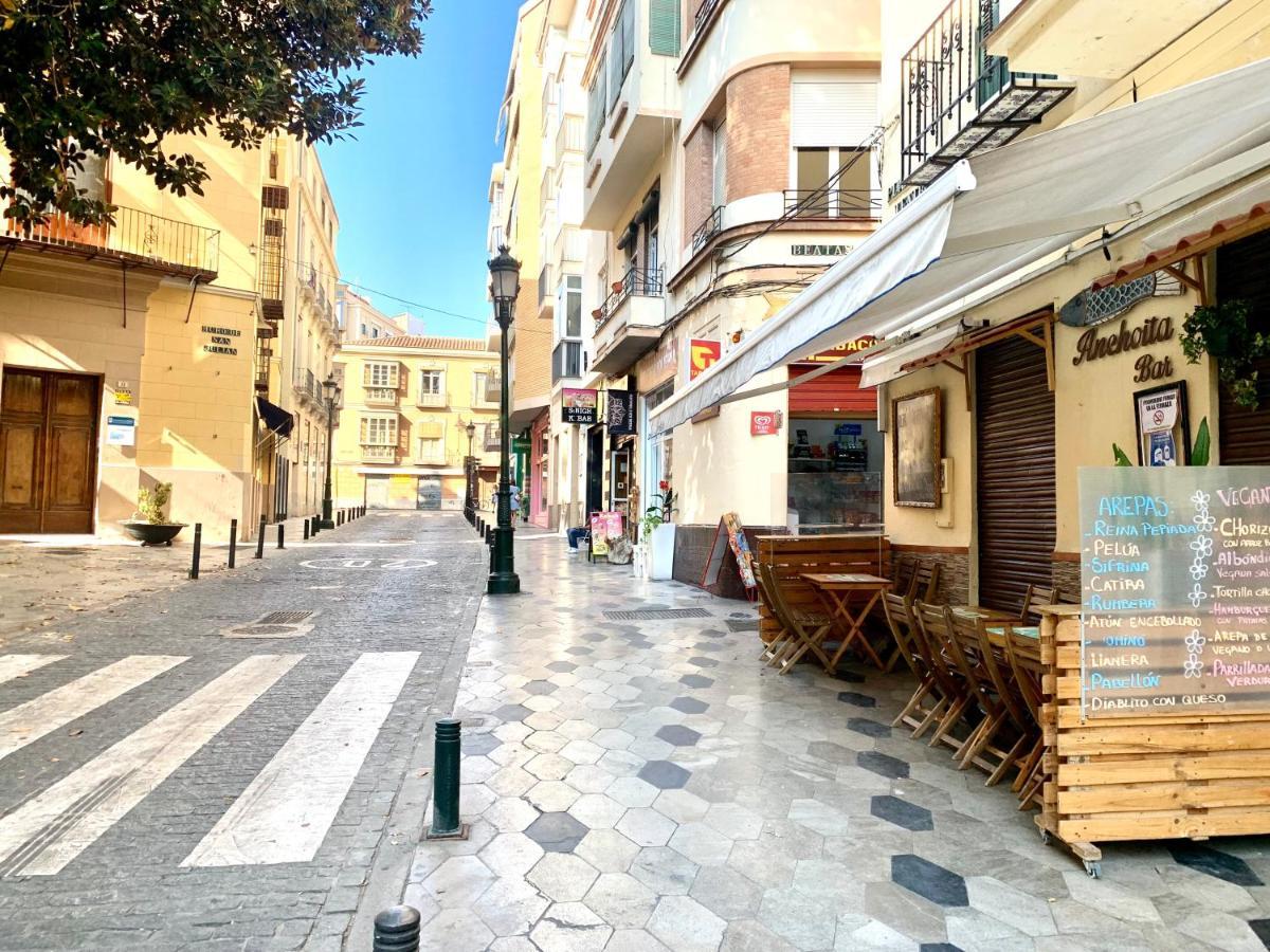 Homely Malaga Plaza Del Teatro エクステリア 写真