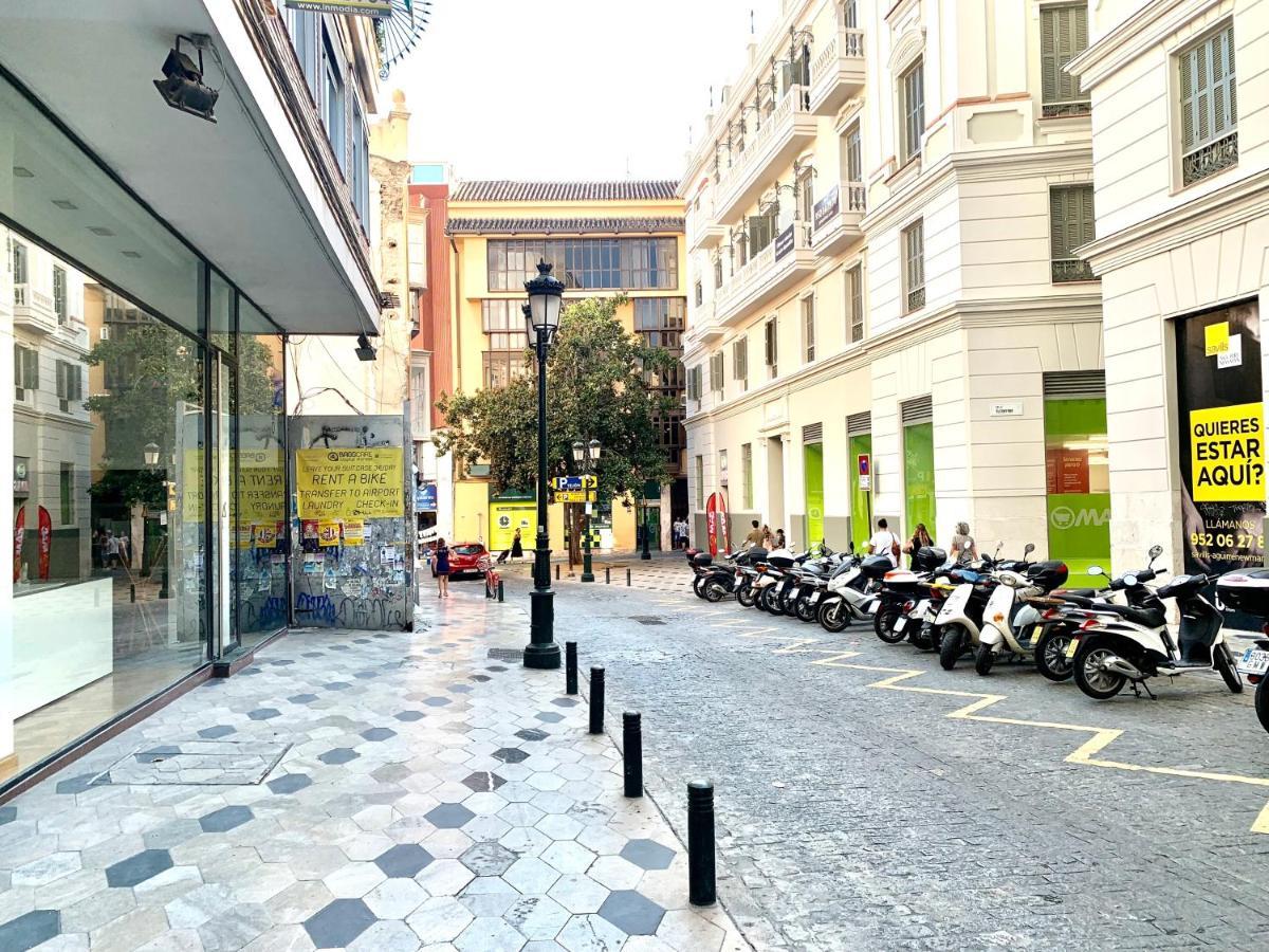 Homely Malaga Plaza Del Teatro エクステリア 写真