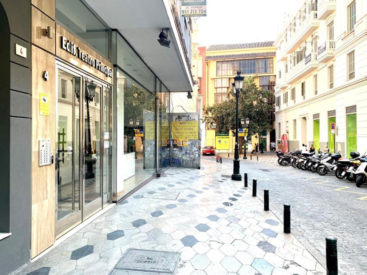 Homely Malaga Plaza Del Teatro エクステリア 写真